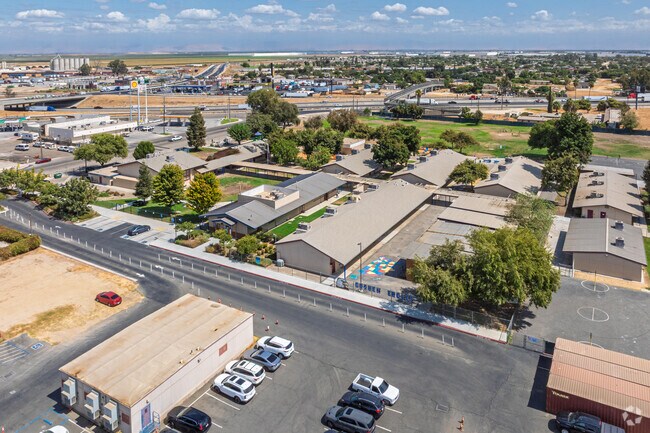 Goshen Elementary School prepares students for middle school.