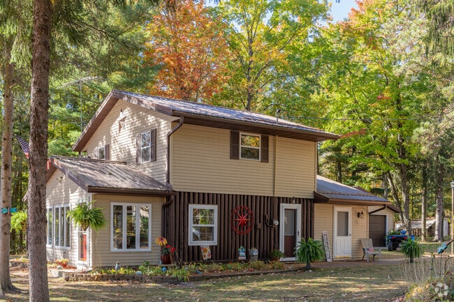 Mountain boasts a vast array of large homes, perfect for growing families.