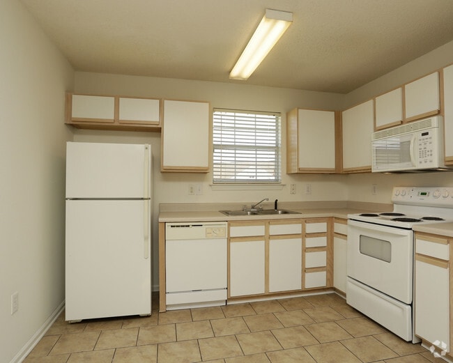 Stone Creek Apartments 400 Joseph St, Slidell, LA