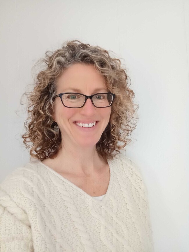NICOLE DARROW