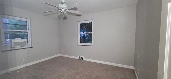 2747 Mckinley Ave unit 2747 McKinley Ave FL, Cincinnati, OH 45211 - photo 3