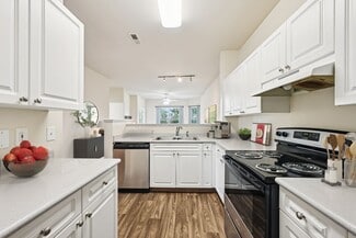 4701 Rexwood Dr, Columbus, OH 43230