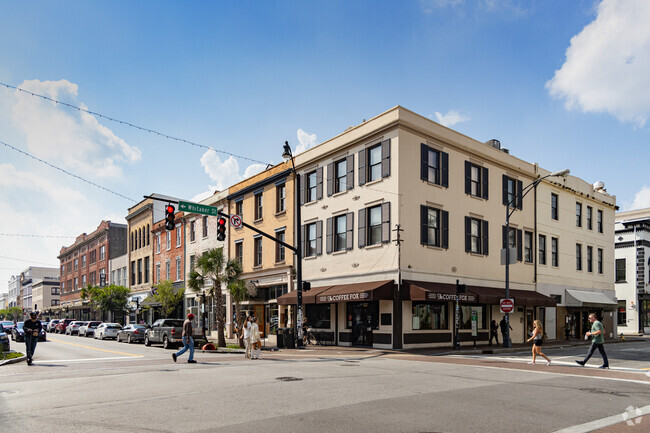 Broughton Street in Savannah offers local boutiques, eateries, and national brands.