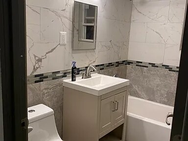 249 New Britain Ave unit D-3, Hartford, CT 06106 - photo 5