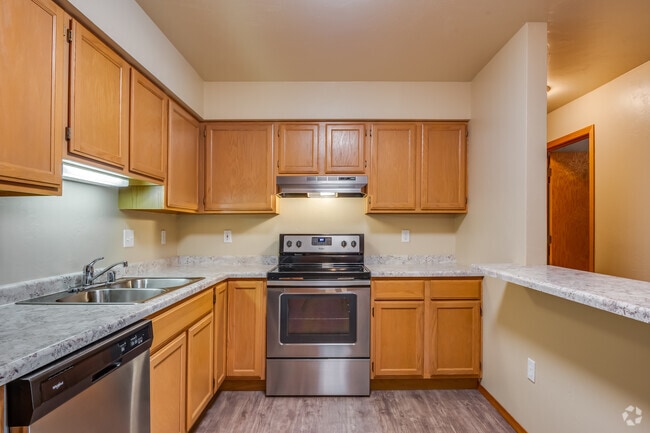 The Shores Apartments, Green Bay, WI 54311 - photo 7