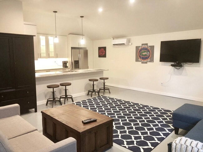 1929 NW 7th Ln unit ID1359096P, Gainesville, FL 32603 - photo 5