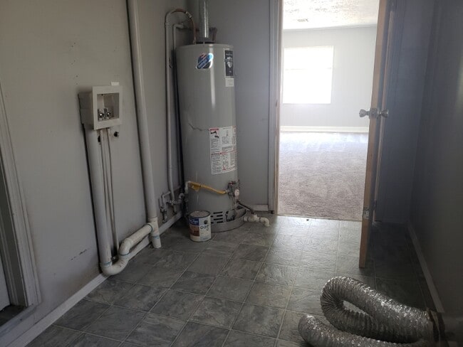 2356 N Prince St, Wichita, KS 67219 - photo 7