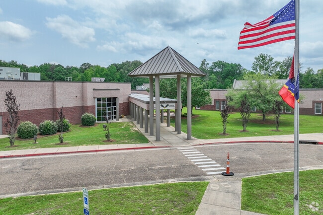 Florence Middle School has a A rating on the website Niche.