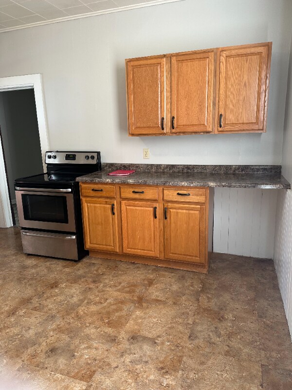 929 Redfield St, La Crosse, WI 54601 - photo 6