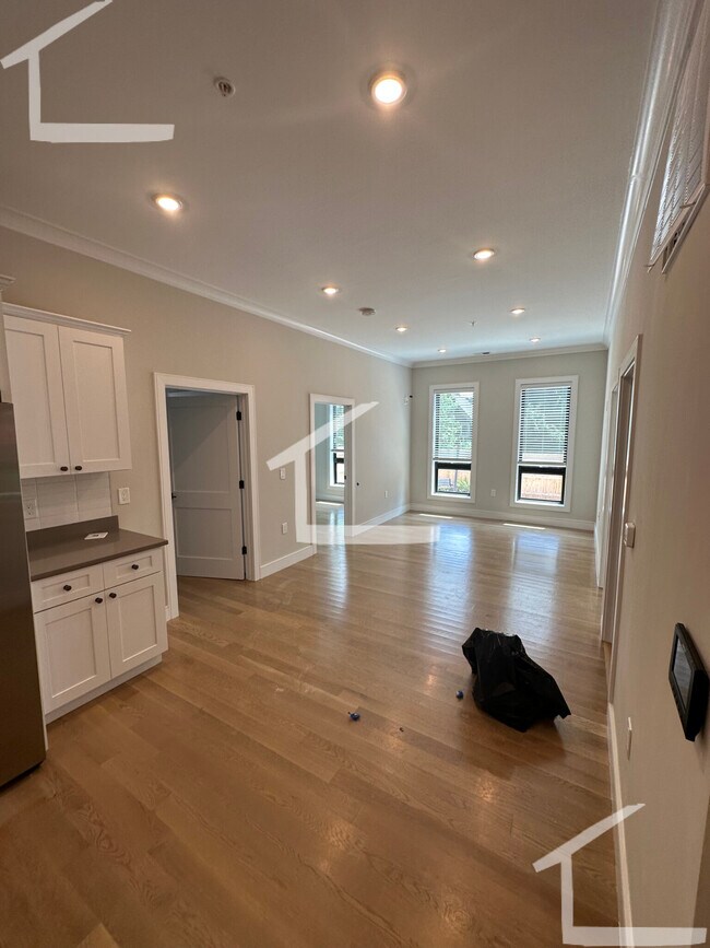 23 Highgate St unit 3, Allston, MA 02134 - photo 2