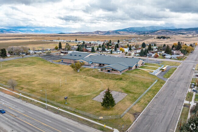 Tigert Middle School helps students prepare for bright futures.