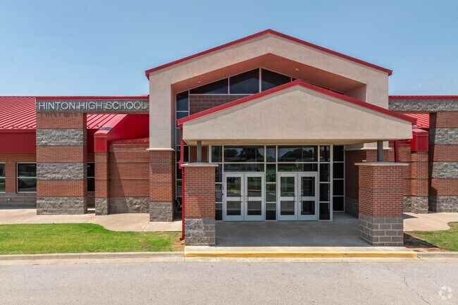 Hinton High School has an athletics program.
