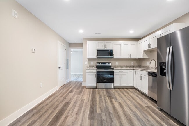 Linwood Creek Apartments, Apex, NC 27502 - photo 7