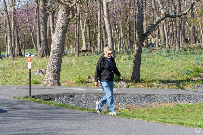 Sunset Heights is defined by its proximity to Hillandale Park’s trails and more.