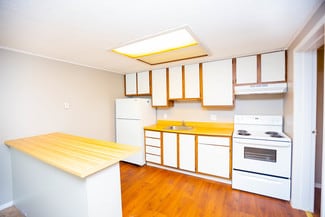 900 Dawn Ct, Medina, OH 44256