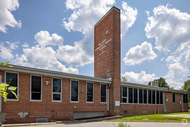 Fallstaff Elementary School prepares kids well in Fallstaff.