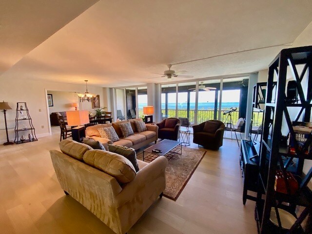 Vanderbilt Surf Colony unit 704, Naples, FL 34108 - photo 4