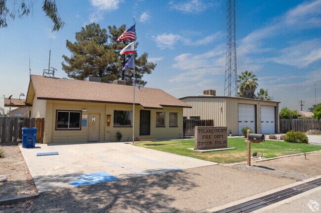 Tipton experiences hot summers and has a higher-than-average earthquake risk per FEMA.