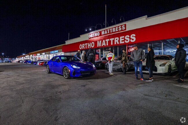 Safe cruise nights hosted along Van Nuys Blvd on weekend nights.