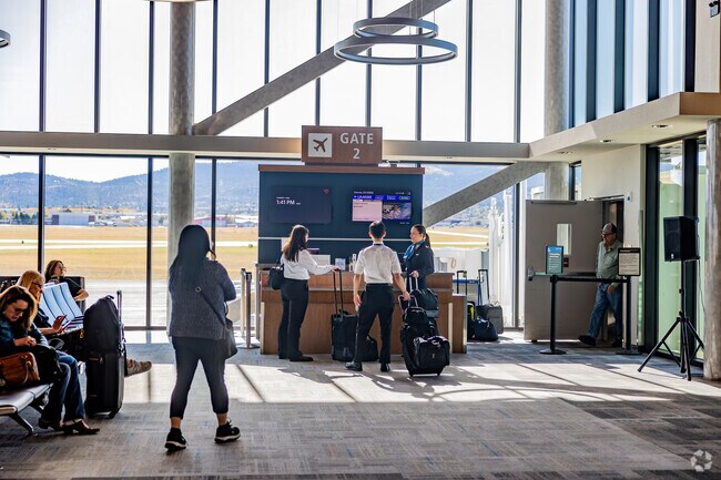 Helena Airport is a small friendly airport to get in and out of easily in South East Helena.