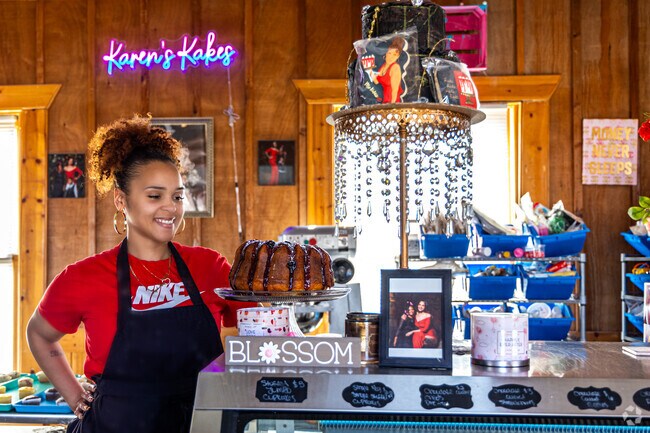 Karen's Kakes offers dessert lovers an impressive 83 cake flavors.
