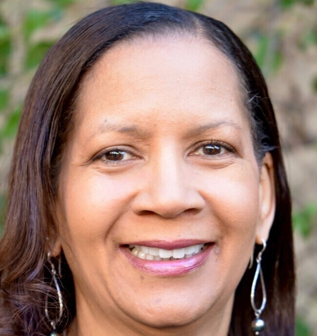 Deanna Dudley