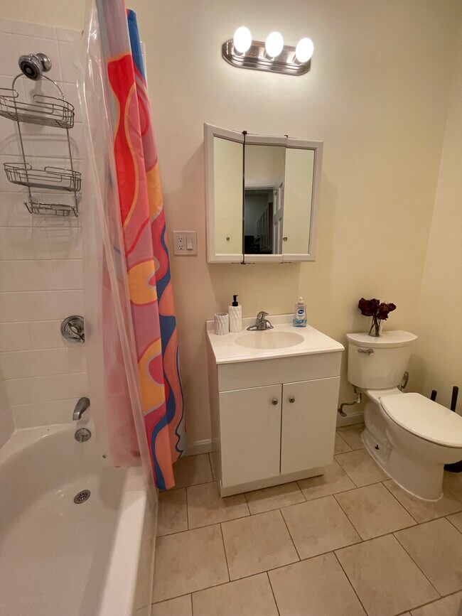 11 Englewood Ave unit 5, Brookline, MA 02445 - photo 6