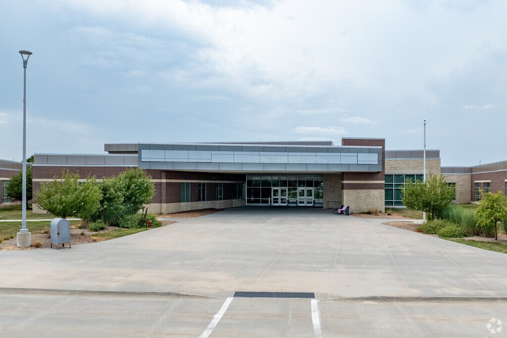 Wysong Elementary serves students in grades PK, K-5.