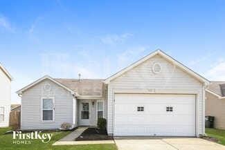 915 Streamside Dr, Greenfield, IN 46140