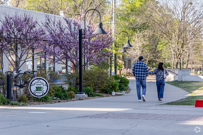 Enjoy a stroll through Turnbow Park or choose from a variety of restaurants in Springdale.