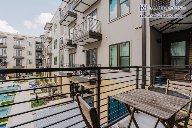 212 W Highland Mall Blvd unit FL2-ID277, Austin, TX 78752 - photo 5