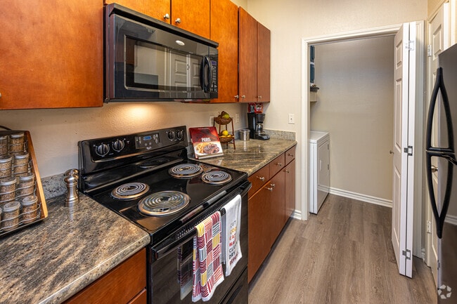 2BR, 2BA - 1,242SF - Kitchen