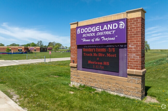 Parents in Juneau, WI can send their children to Dodgeland High School.
