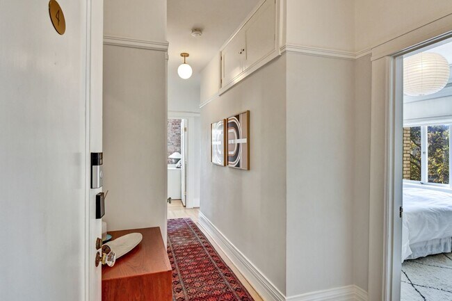 2299 Sacramento St, San Francisco, CA 94115 - photo 7