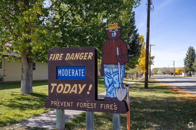 The Augusta community stays safe by following the rules of Smokey Bear.