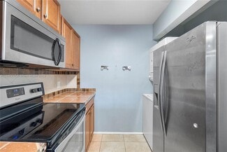 5490 W 21st Ct Unit 3, Hialeah, FL 33016
