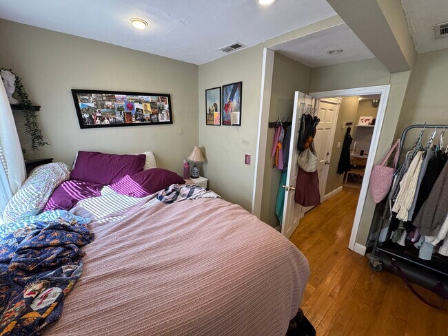 735 Somerville Ave unit 3, Somerville, MA 02143 - photo 5