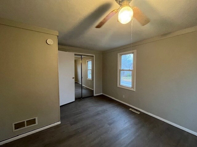 608 E 4th St, Mishawaka, IN 46544 - photo 4