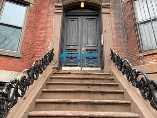 486 Massachusetts Ave Unit 3, Boston, MA 02118