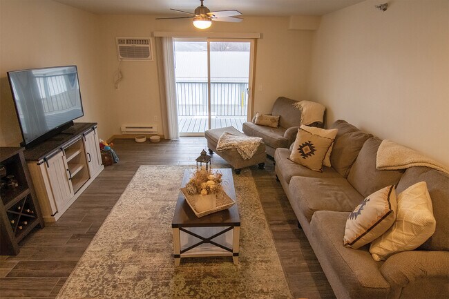 9522 E 16 Frontage Rd unit 314, Onalaska, WI 54650 - photo 4