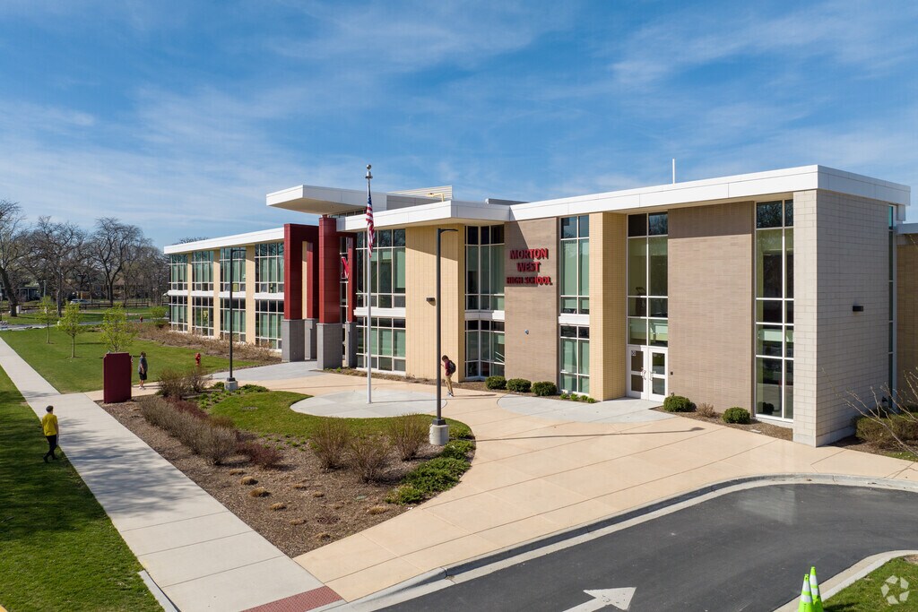 Morton West High School of Berwyn