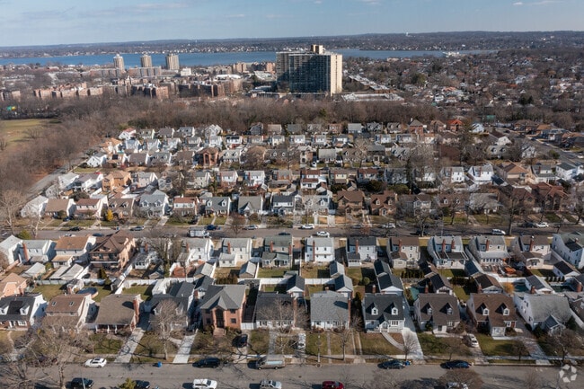 Flushing was consolidated into New York City in 1898.