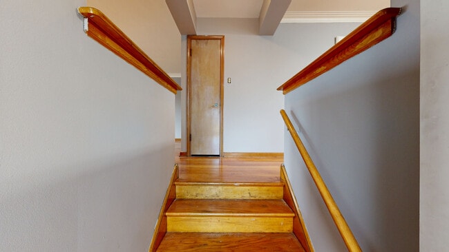 unlisted-address, Chicago, IL 60617 - photo 2