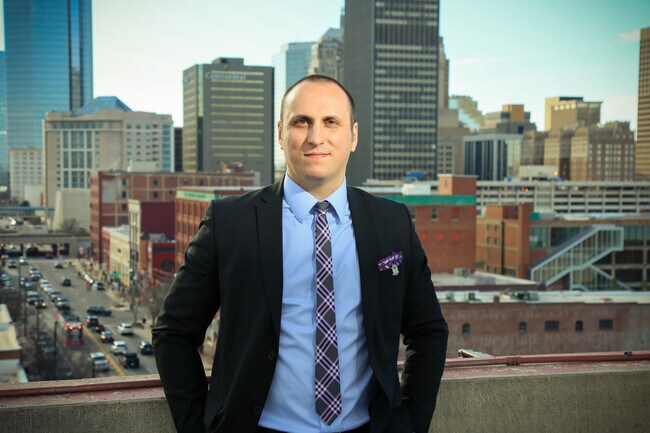 Agent Photo