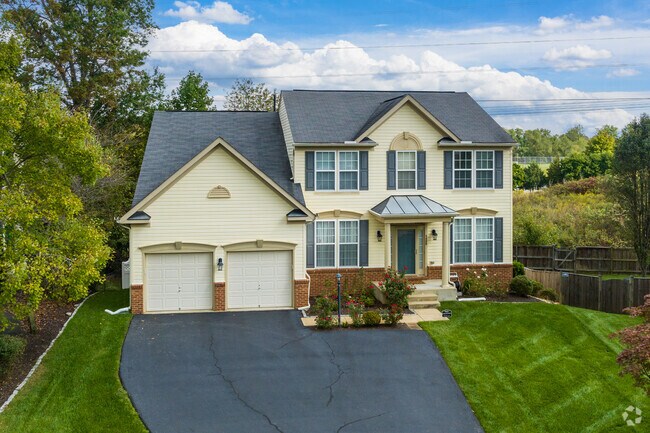 Many homes in Leesylvania feature a large driveway and a two-car garage.
