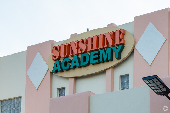 Academy logo of Sunshine Academy Front.