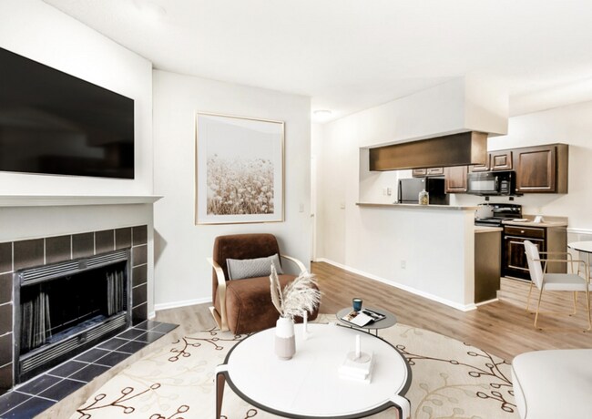 Landmark at Pine Court, Columbia, SC 29210 - photo 4