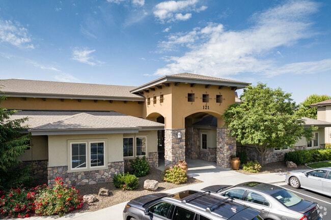 Red Tail by Baron, Meridian, ID 83642 - photo 5