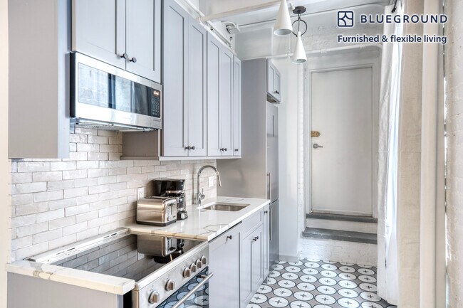 43 W 27th St unit FL7-ID1055, New York, NY 10001 - photo 6