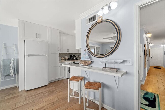 The Summit Beach Resort Condominium unit FL5-ID1355029P, Panama City Beach, FL 32408 - photo 4